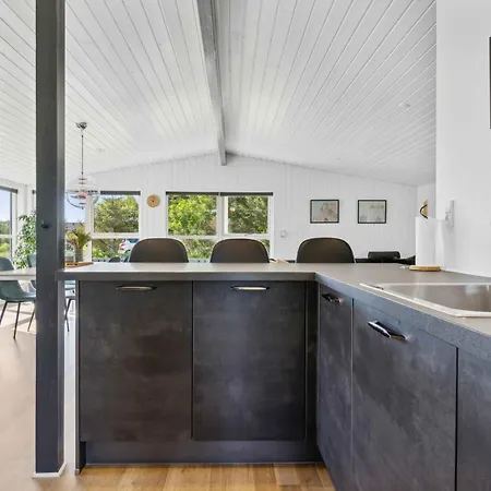 Restored Summercottage Close To The Seabeach Сasa de vacaciones Lønstrup