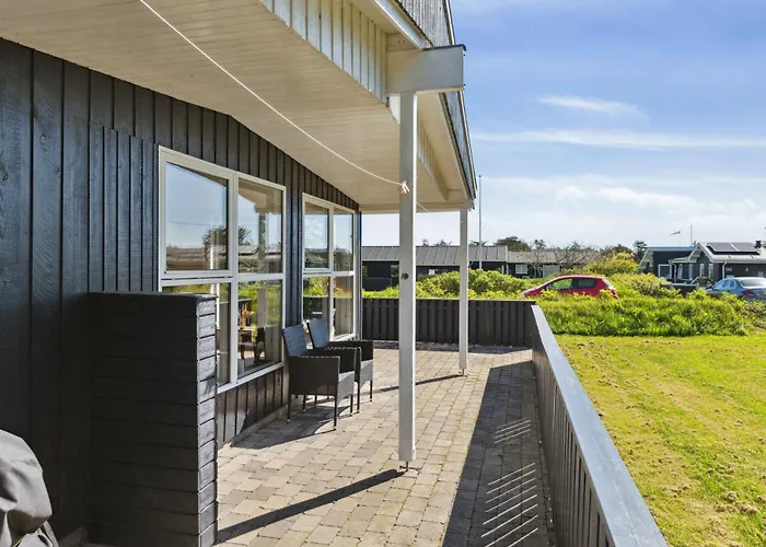 Restored Summercottage Close To The Seabeach בית נופש